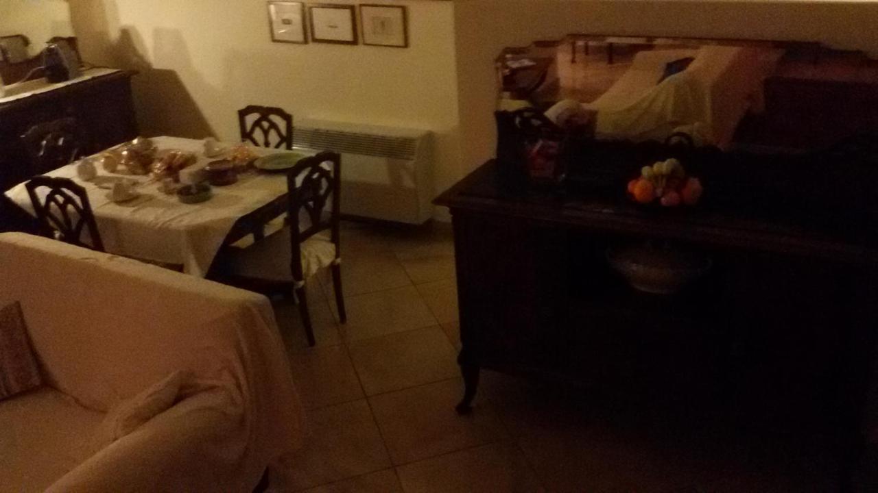 Bed and Breakfast Casa Conte Terracina Esterno foto
