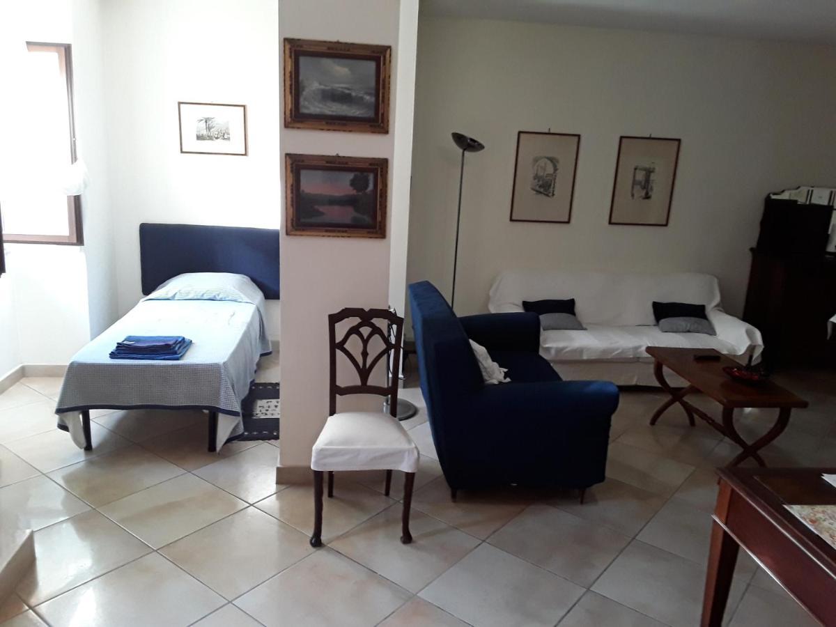 Bed and Breakfast Casa Conte Terracina Esterno foto